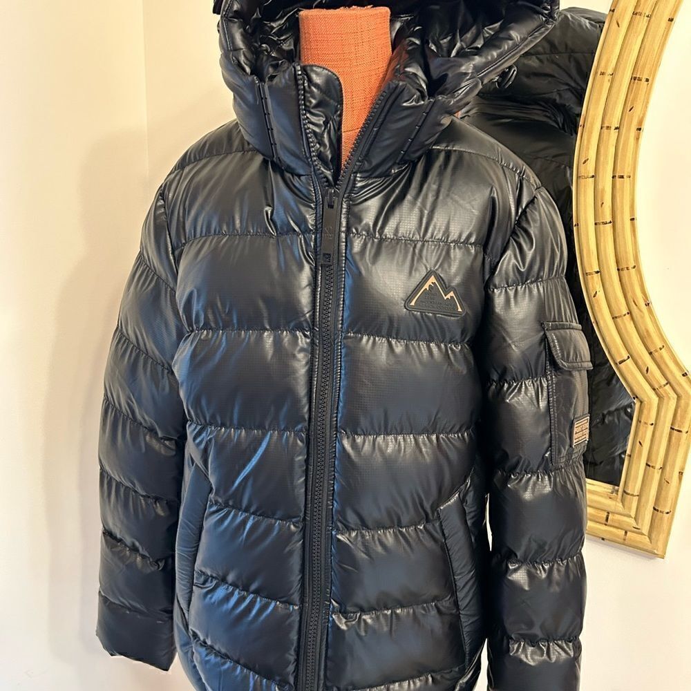 Women’s Point  zero premium puffer coat size extra small.